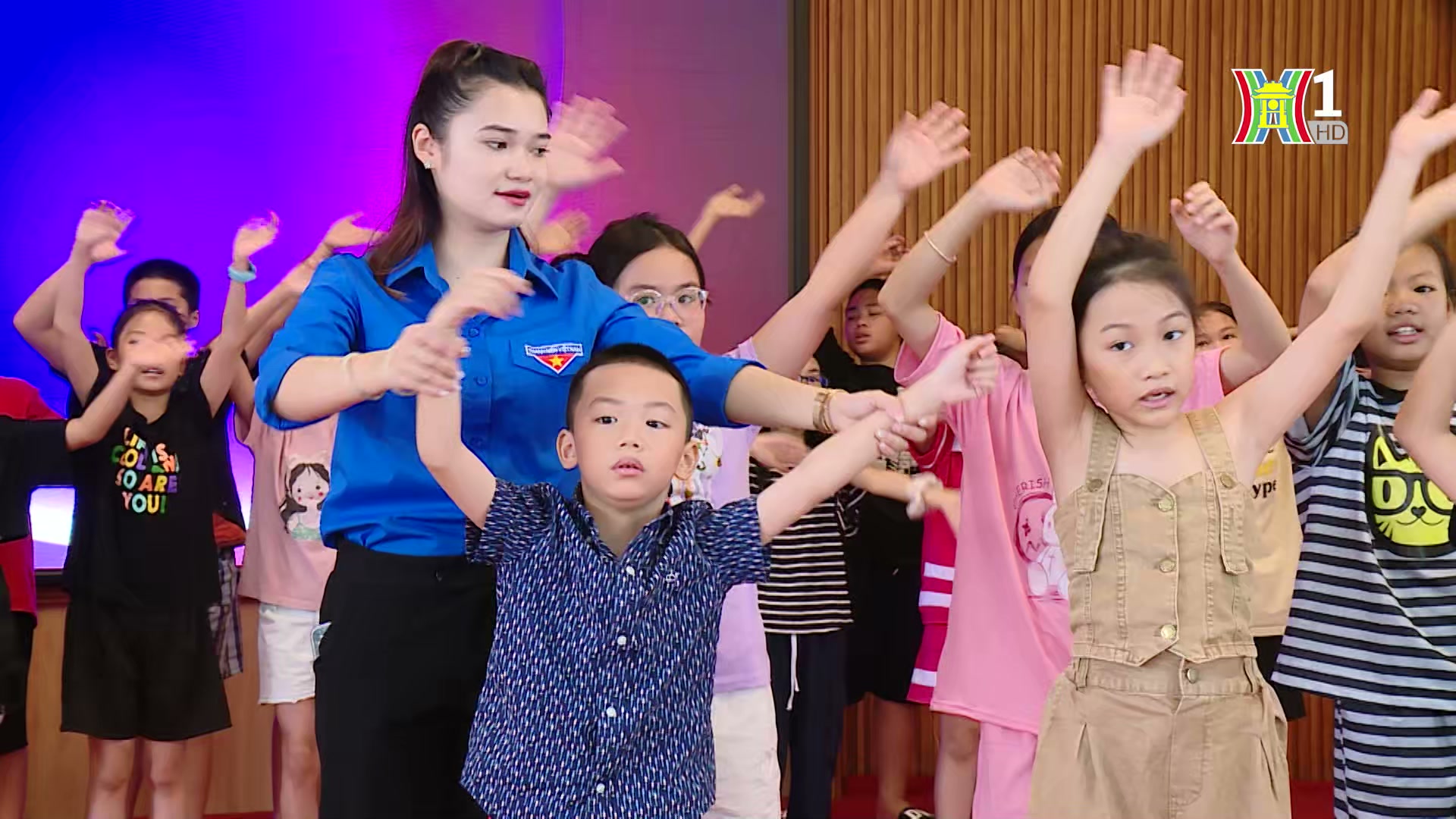 Chính thức bỏ thi thăng hạng giáo viên từ 15/12